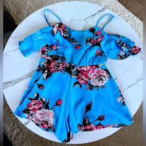 Off-Shoulder Blue pink brown romper size Small